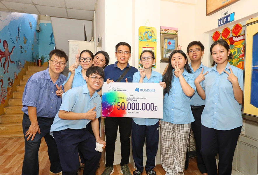 Hòa Bình – 16 năm đồng hành chắp cánh ước mơ