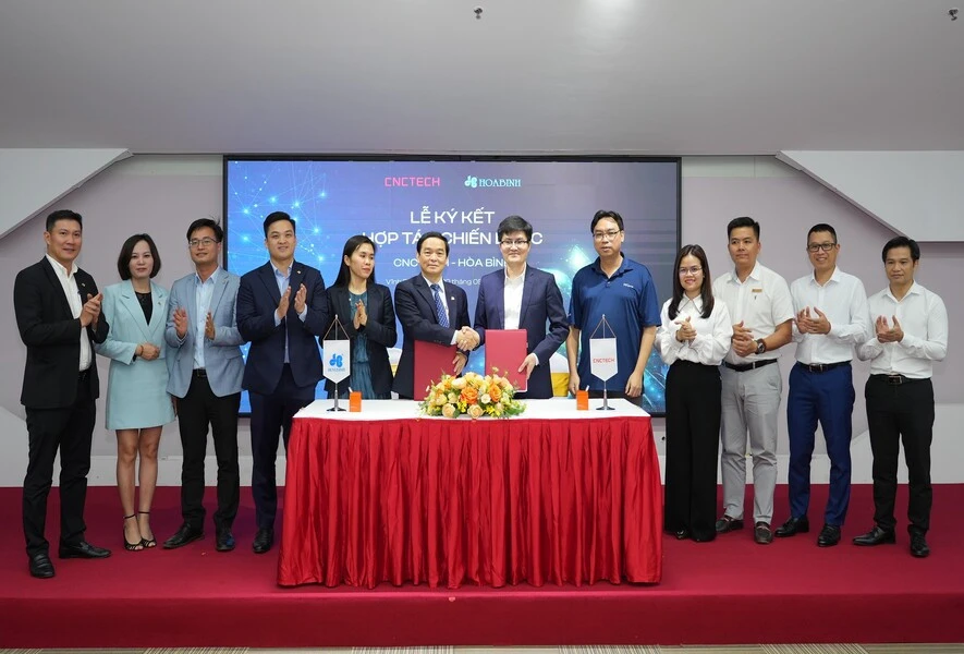 Tập đoàn CNCTech và Tập đoàn Xây dựng Hòa Bình ký kết hợp tác chiến lược quan trọng